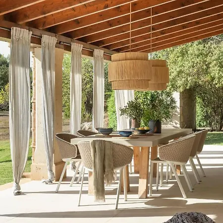 Villa S'encantament