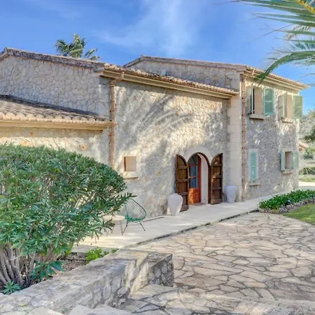 Villa S'encantament *